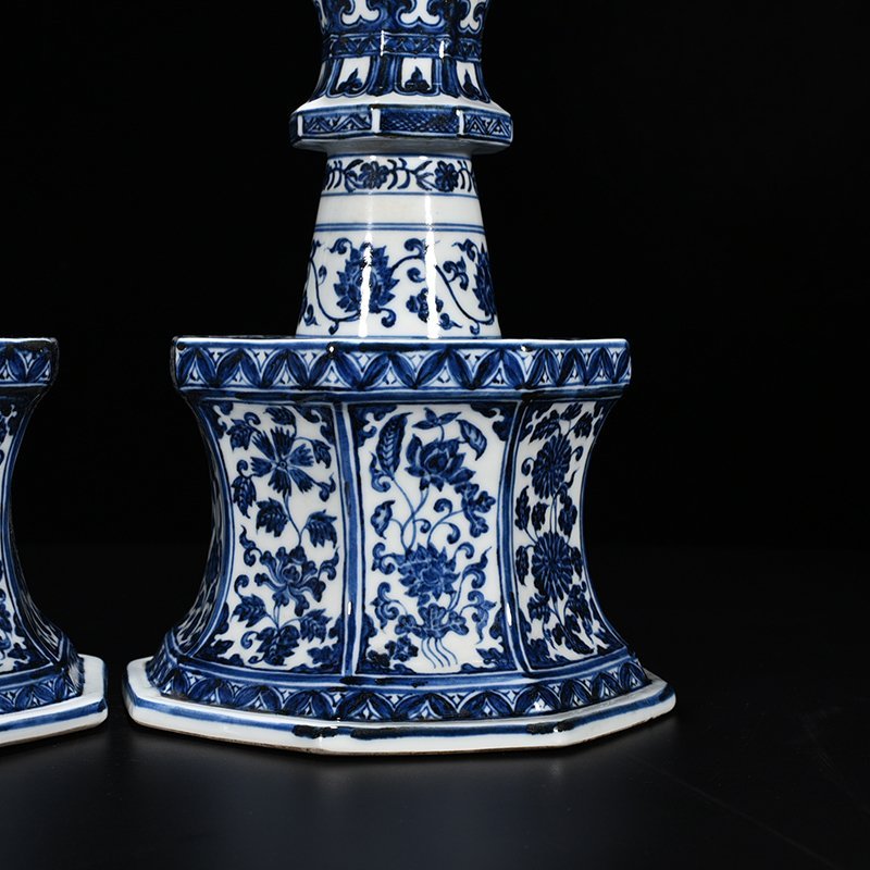 Ming Dynasty Xuande blue and white candlestick with entwining branches and floral pattern