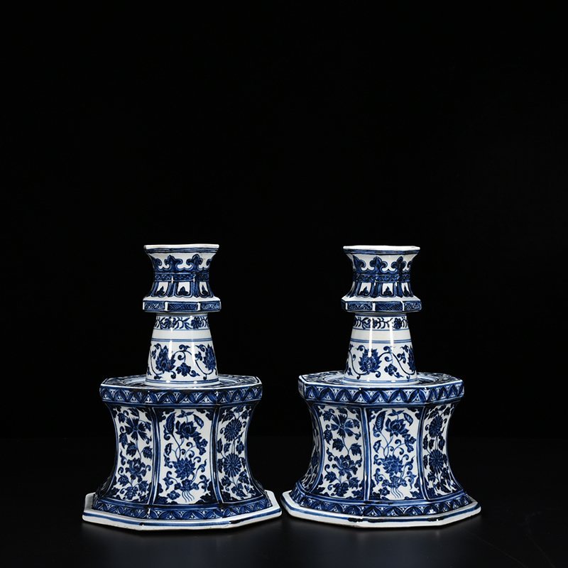 Ming Dynasty Xuande blue and white candlestick with entwining branches and floral pattern
