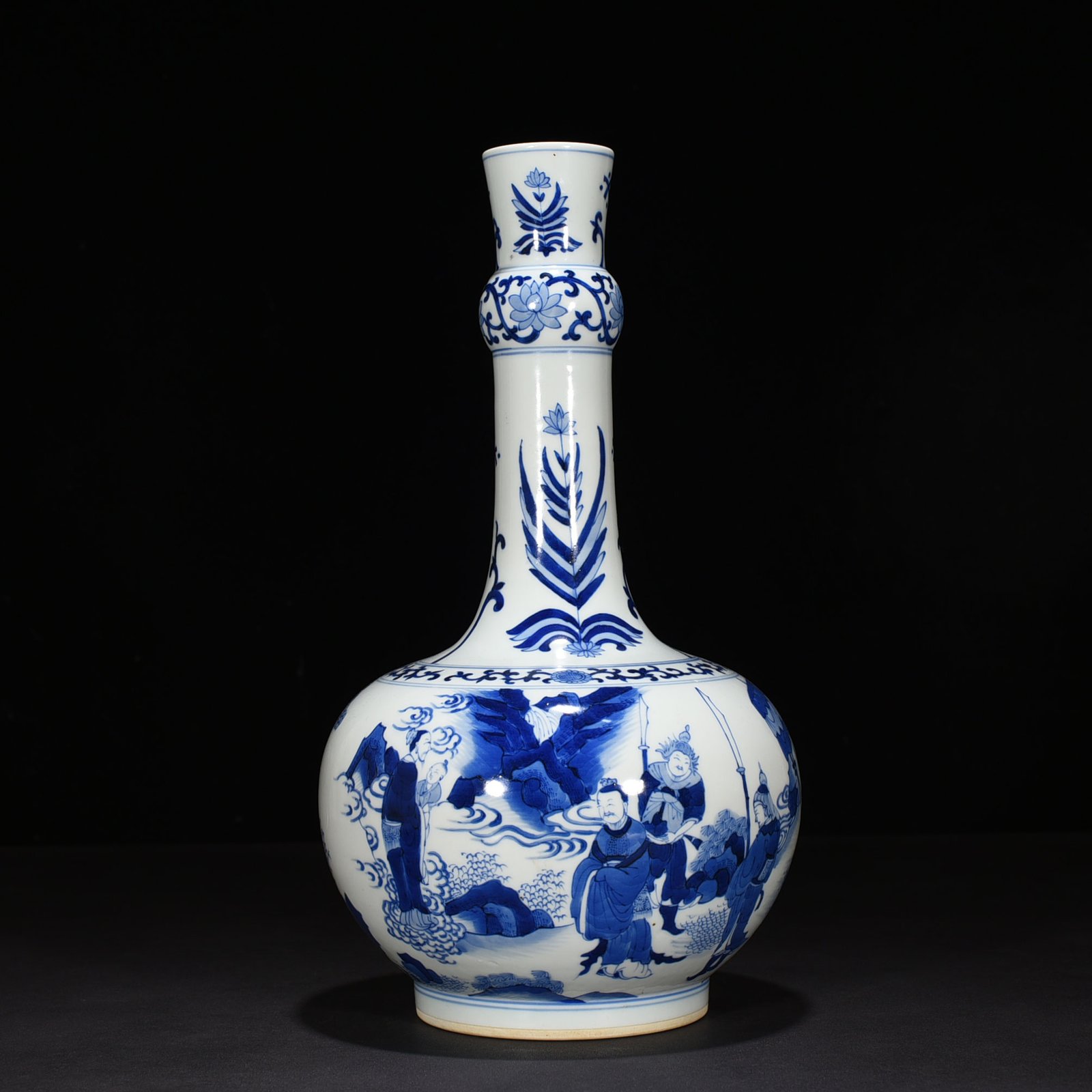 Ming Dynasty Chongzhen blue and white character story pattern flask