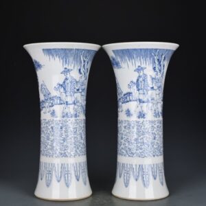 Ming Dynasty Chongzhen blue and white flower vase depicting characters