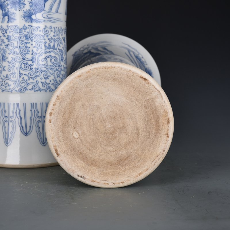 Ming Dynasty Chongzhen blue and white flower vase depicting characters