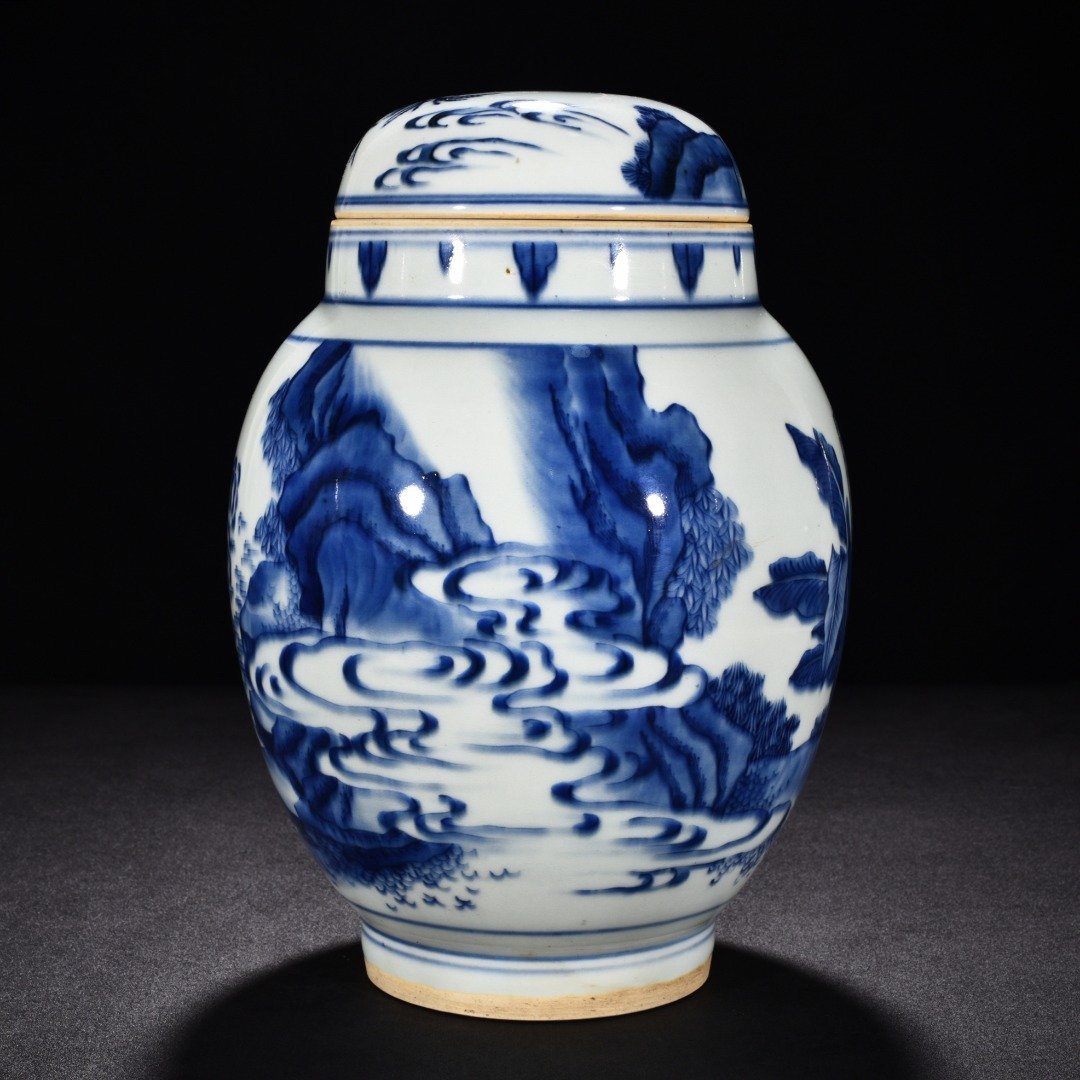 Ming Dynasty Chongzhen blue and white unicorn presenting a child with figure pattern lid jar