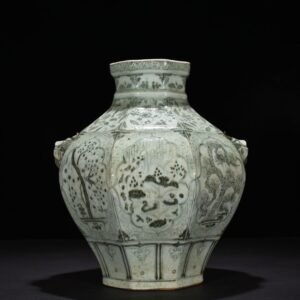 Ming Dynasty Jianwen blue and white pine bamboo and plum pattern animal ear octagonal jar
