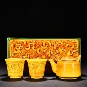 Ming Dynasty Hongzhi delicate yellow glaze nine-dragon pattern set cup