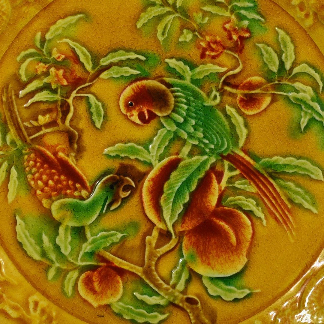 Ming Dynasty Hongzhi delicate yellow glaze carved folding branch flower and bird plate