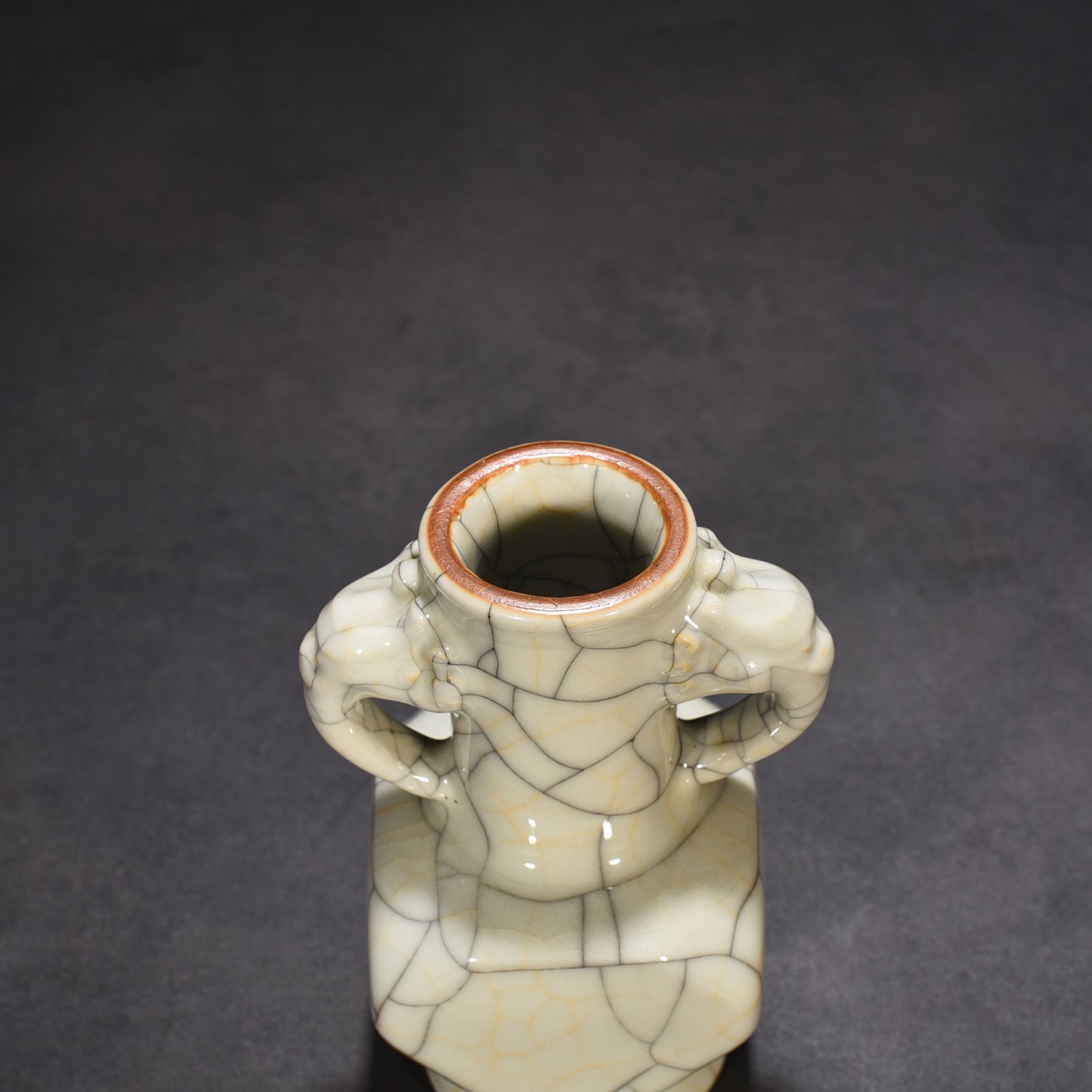 Ming Dynasty Chenghua Ge Kiln Japanese Jiao Bottle