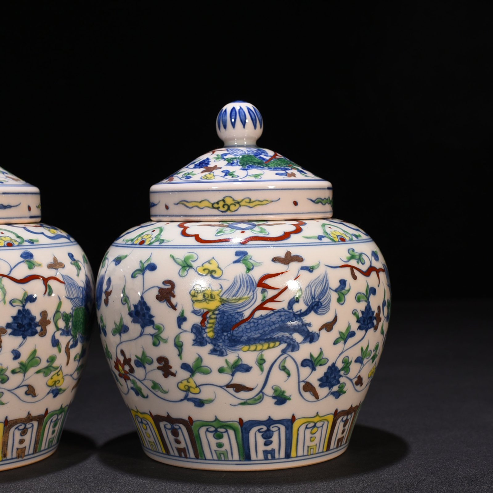 Ming Dynasty Chenghua Doucai Wan Guifei style covered jar with twigs and unicorn