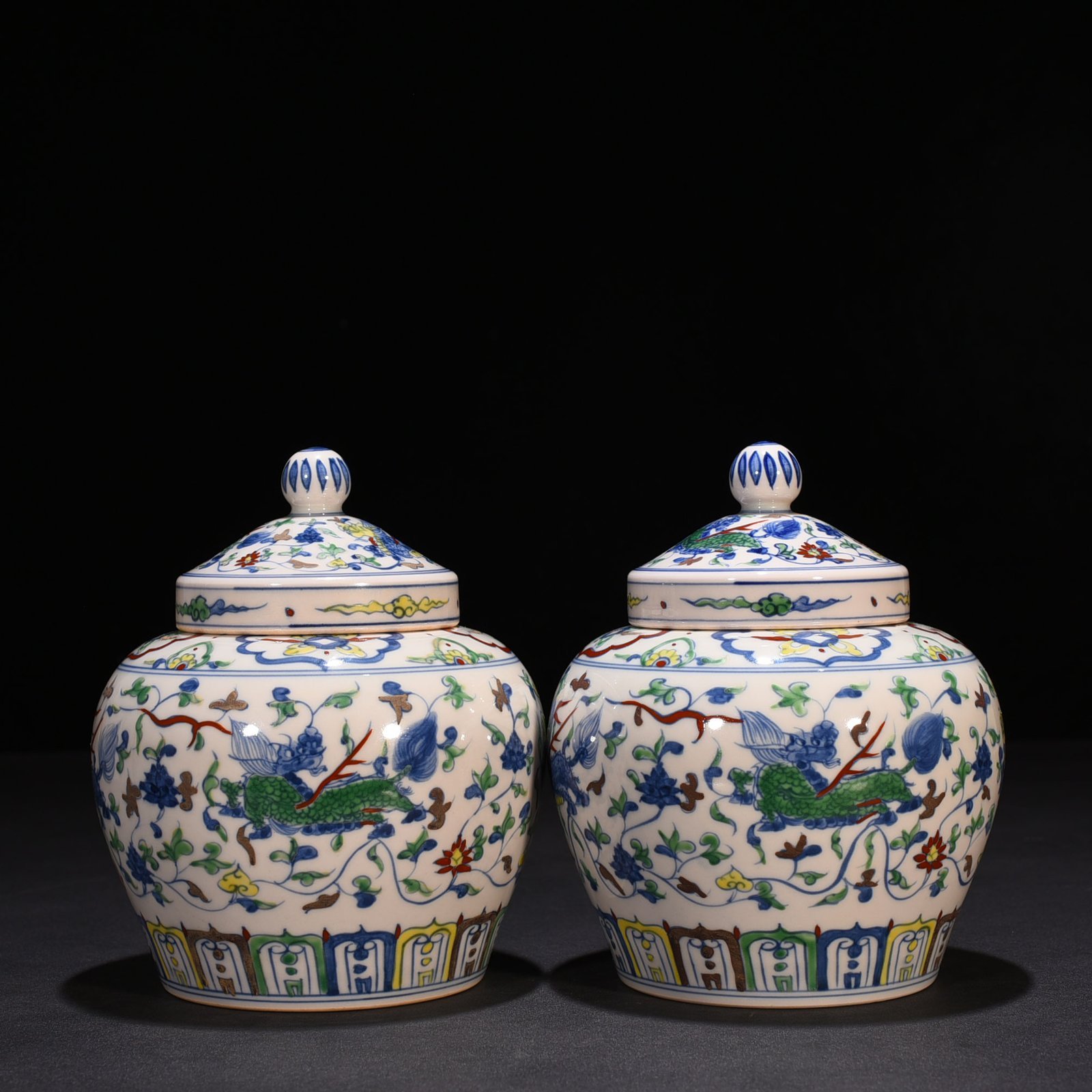 Ming Dynasty Chenghua Doucai Wan Guifei style covered jar with twigs and unicorn