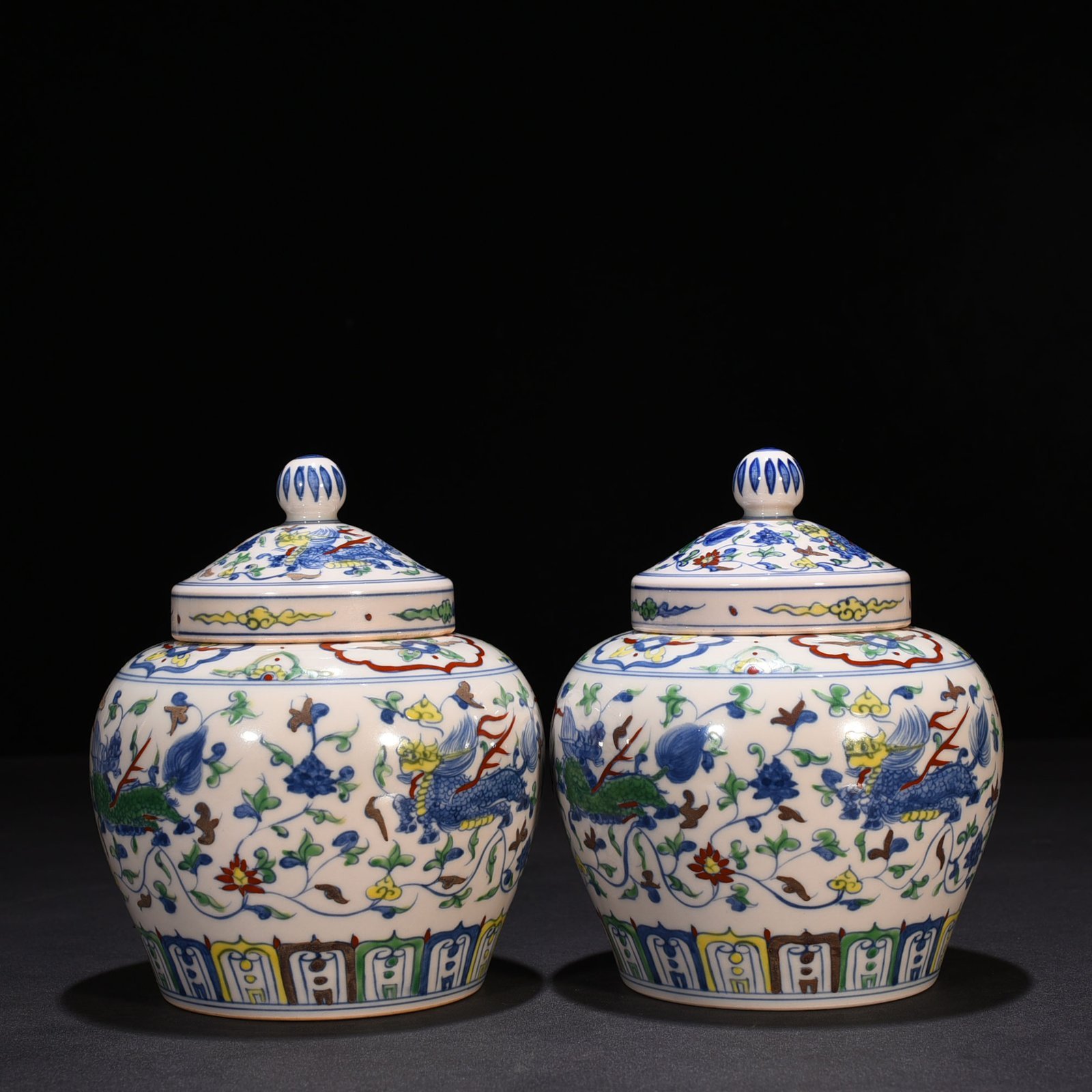 Ming Dynasty Chenghua Doucai Wan Guifei style covered jar with twigs and unicorn