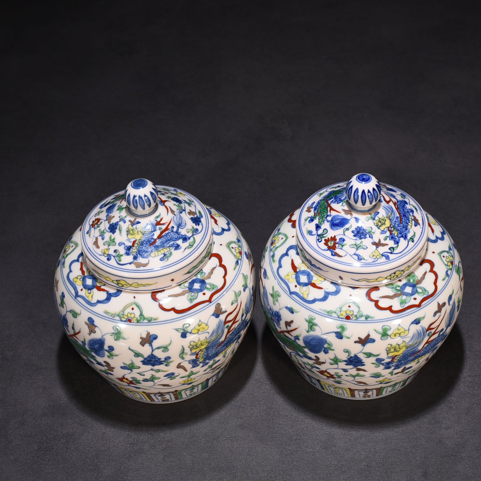 Ming Dynasty Chenghua Doucai Wan Guifei style covered jar with twigs and unicorn