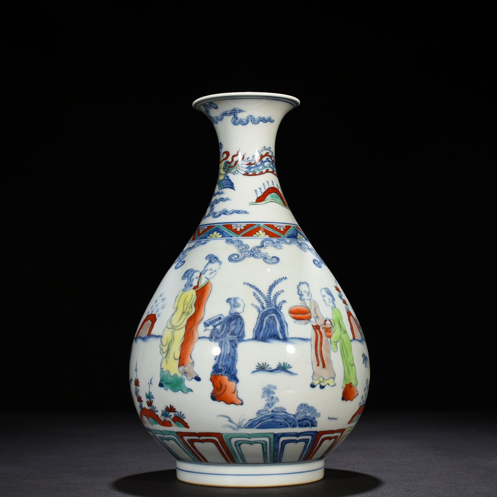 Ming Dynasty Chenghua doucai jade pot spring vase