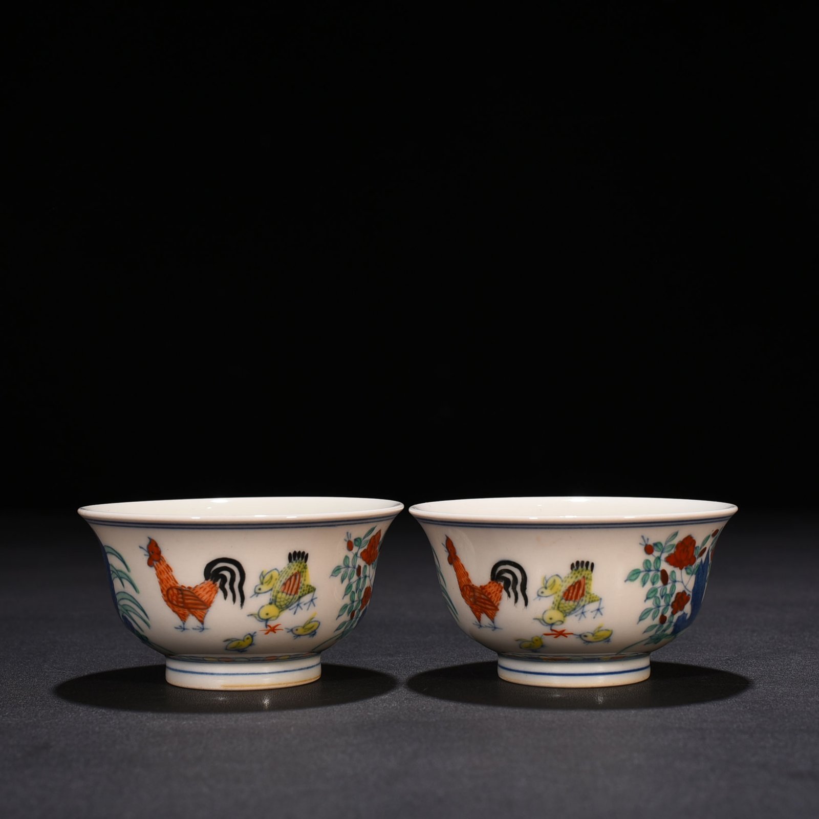 Ming Dynasty Chenghua Doucai Family Portrait Chicken Pattern Cup