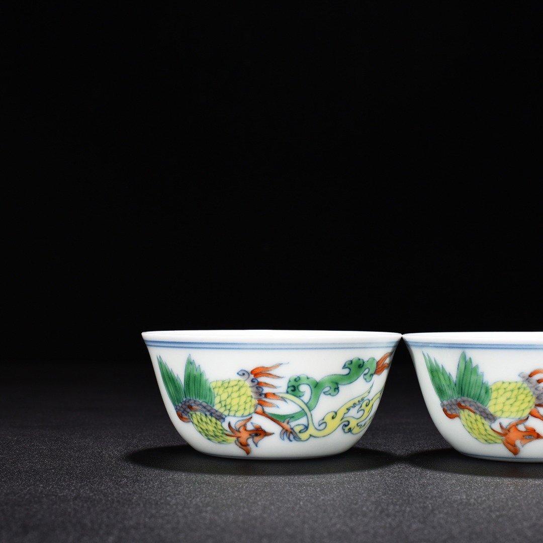 Ming Dynasty Chenghua Dou Colorful Phoenix Pattern Cylinder Cup