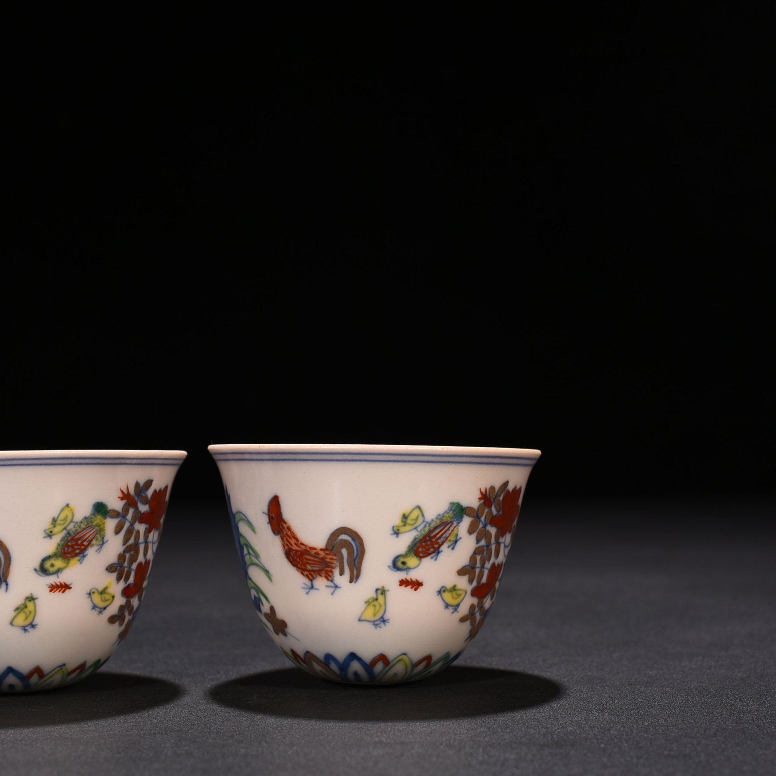 Ming Dynasty Chenghua Doucai Colorful Purple Concubine