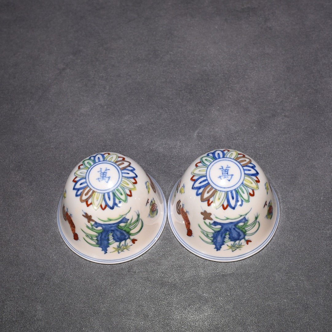 Ming Dynasty Chenghua Doucai Colorful Purple Concubine