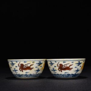 Ming Dynasty Chenghua doucai purple Pegasus pattern cylinder cup