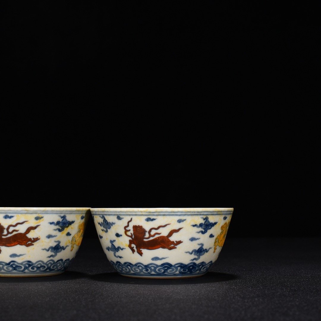 Ming Dynasty Chenghua doucai purple Pegasus pattern cylinder cup