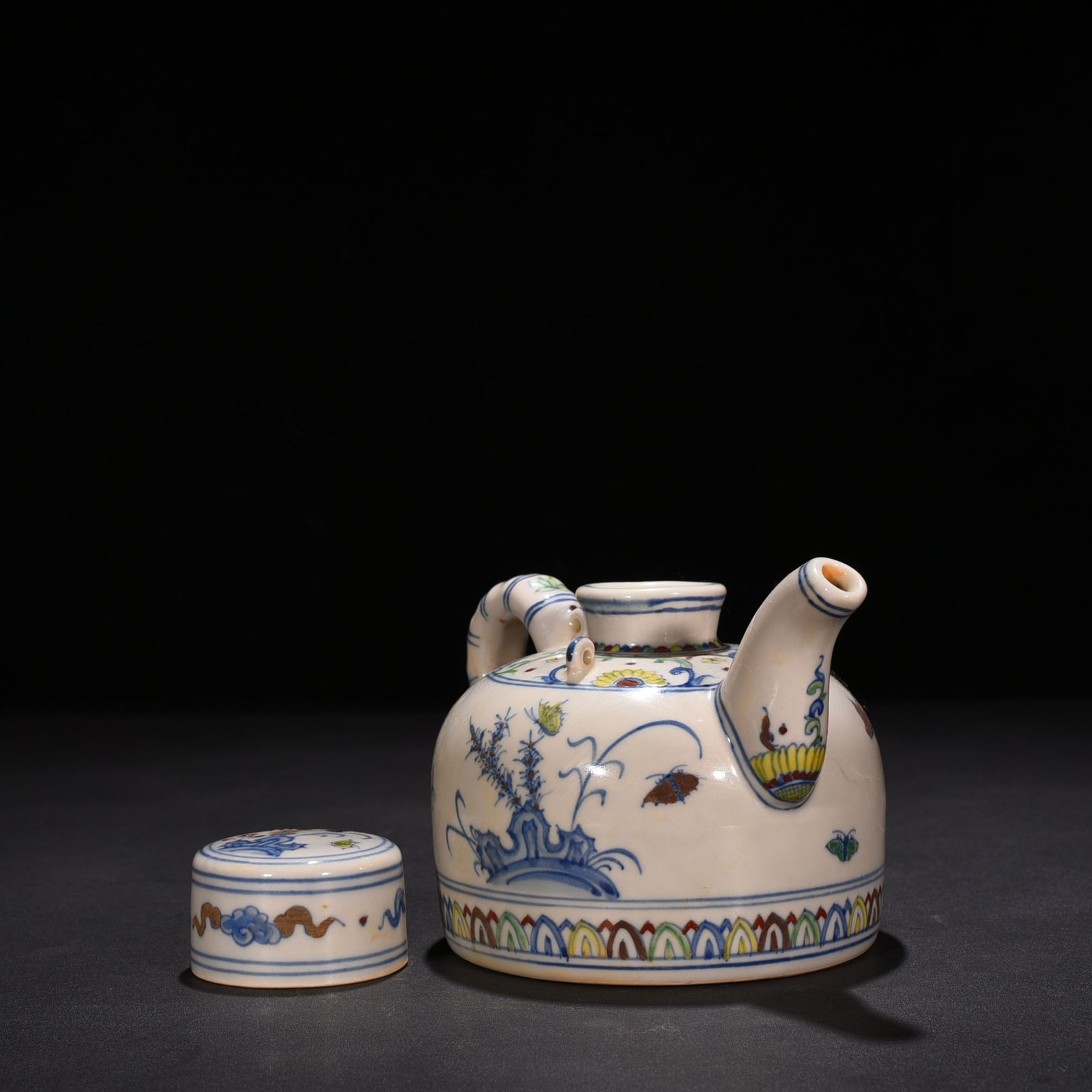 Ming Dynasty Chenghua Doucai colorful purple royal concubine style bamboo pot