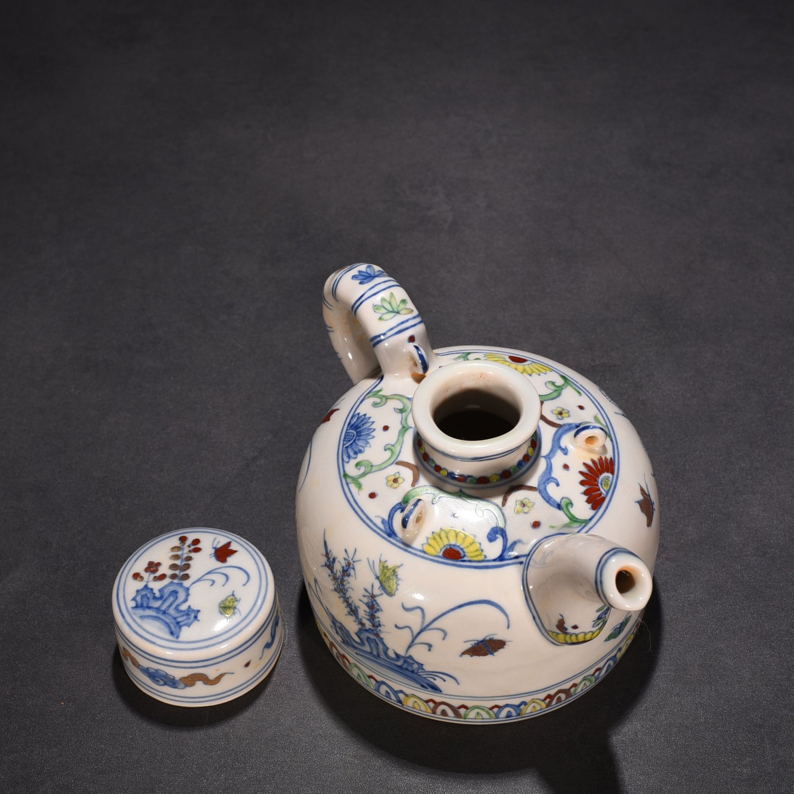 Ming Dynasty Chenghua Doucai colorful purple royal concubine style bamboo pot