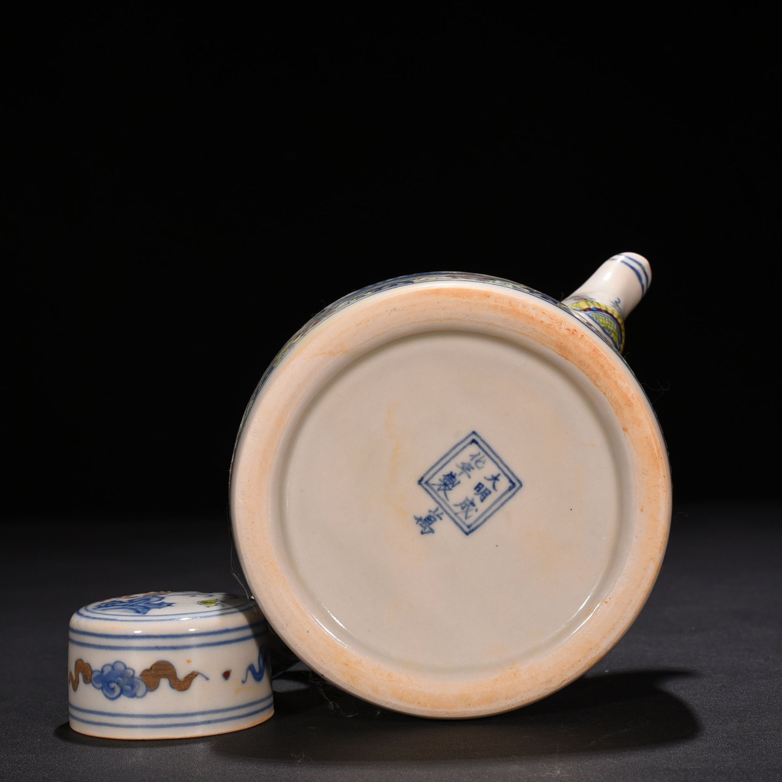 Ming Dynasty Chenghua Doucai colorful purple royal concubine style bamboo pot