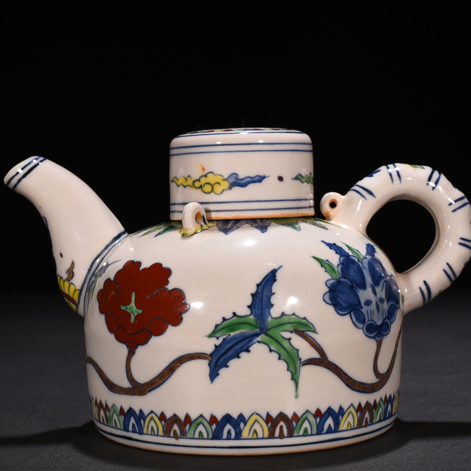 Ming Dynasty Chenghua Doucai colorful purple royal concubine style bamboo pot