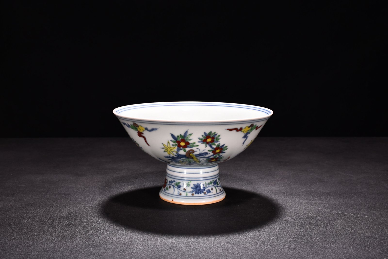 Ming Dynasty Chenghua Doucai tall bowl with purple flower and bird patterns