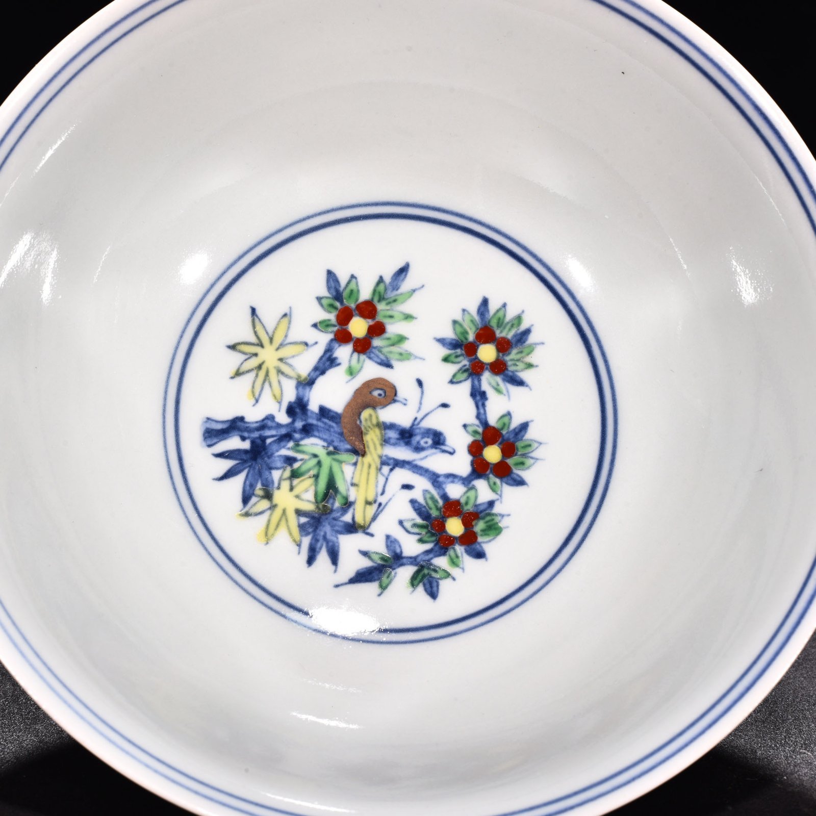 Ming Dynasty Chenghua Doucai tall bowl with purple flower and bird patterns