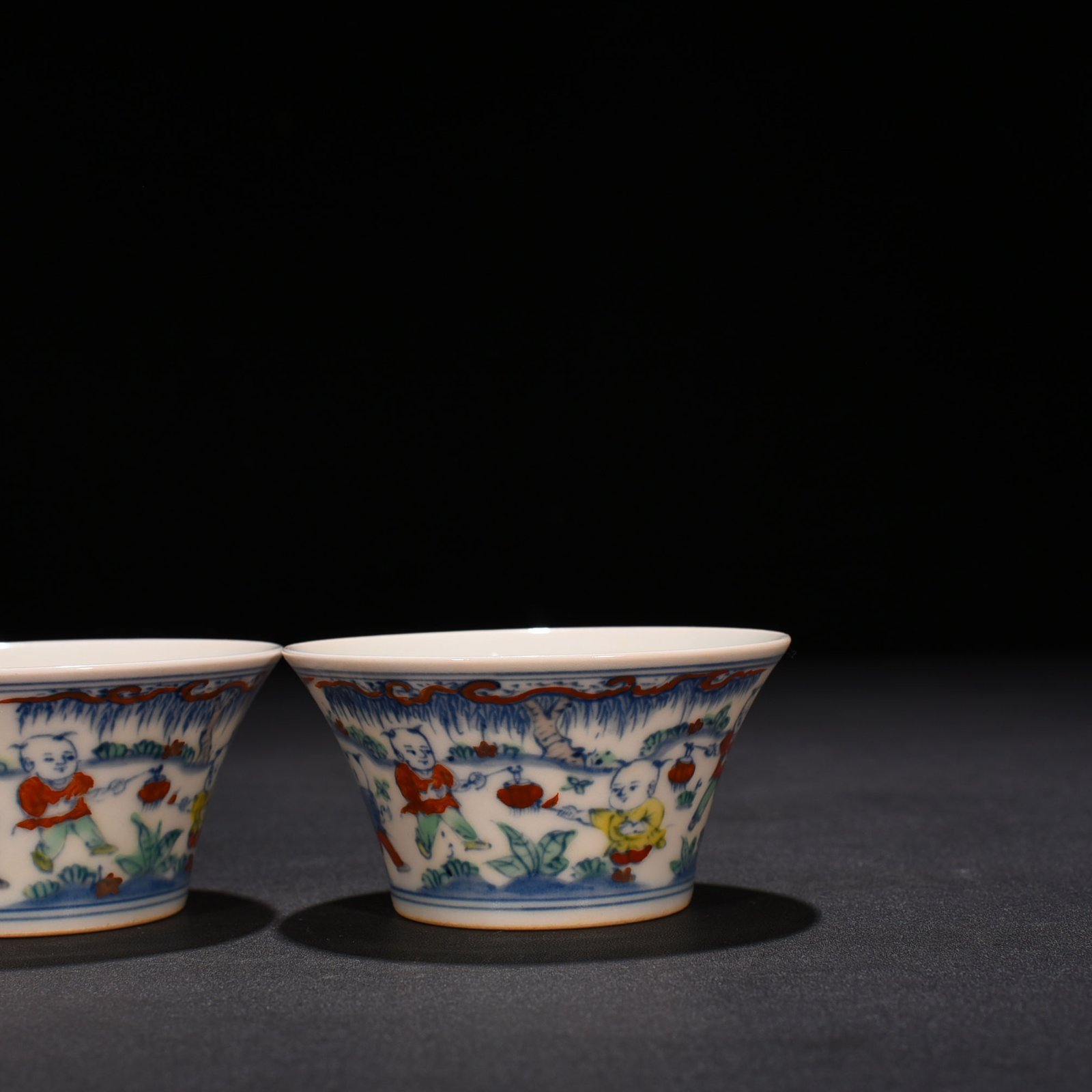 Ming Dynasty Chenghua Dou Colorful Horseshoe Cup with Infant Play Pattern