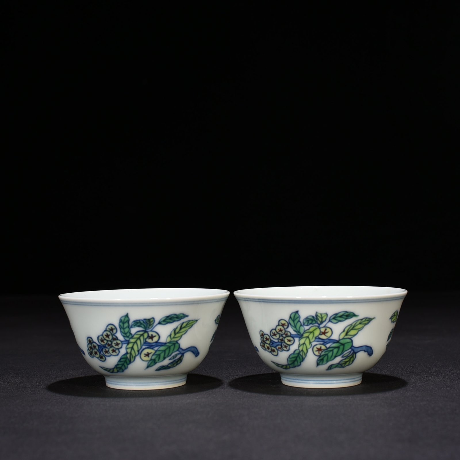 Ming Dynasty Chenghua doucai cup with folded branches flowers and fruits