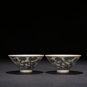 Ming Dynasty Chenghua pine bamboo and plum bamboo hat bowl