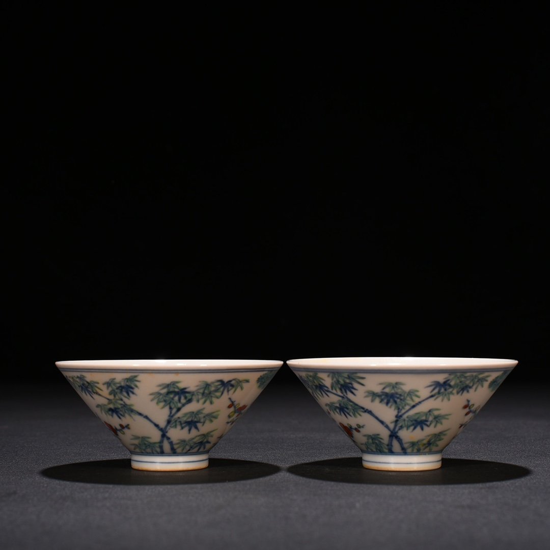 Ming Dynasty Chenghua pine bamboo and plum bamboo hat bowl