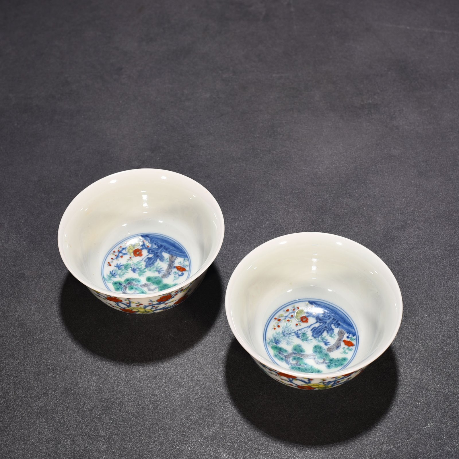 Ming Dynasty Chenghua cup with pine