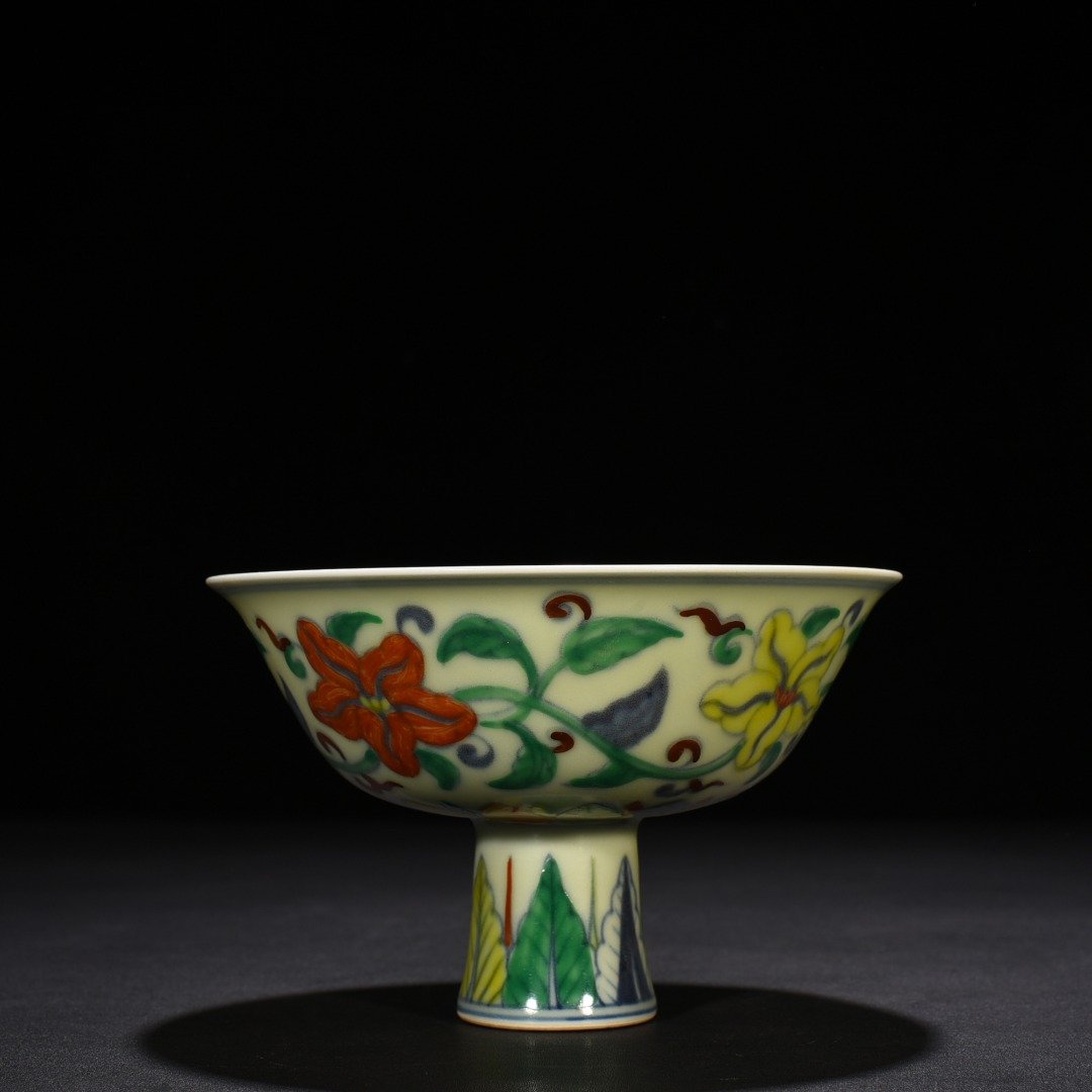 Ming Dynasty Chenghua tall bowl with okra