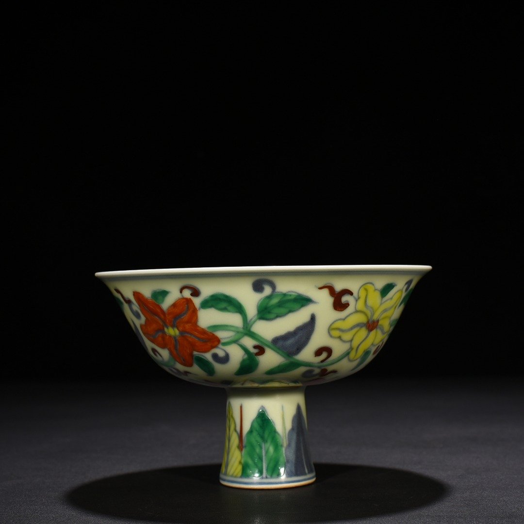 Ming Dynasty Chenghua tall bowl with okra
