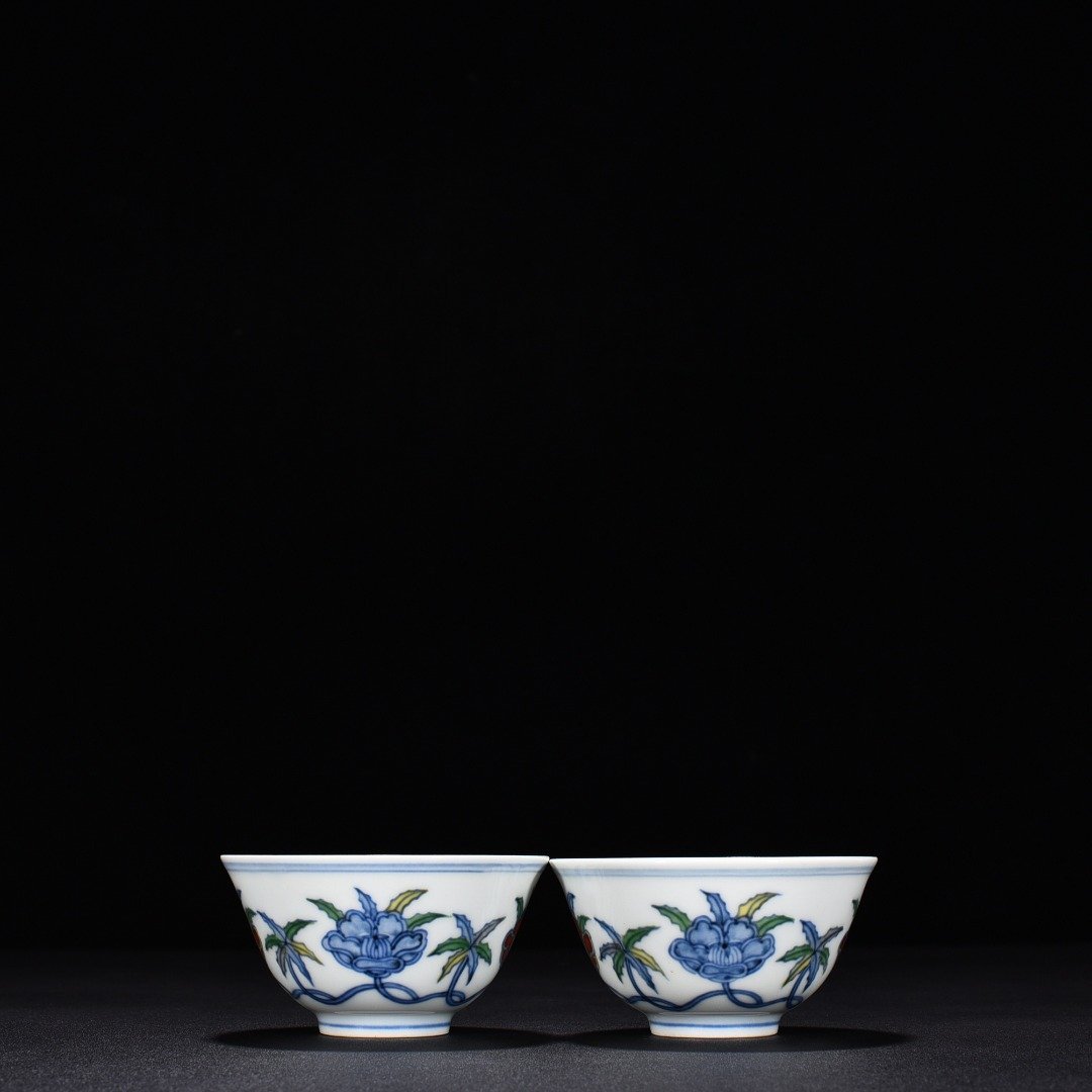 Ming Dynasty Chenghua okra flower cup