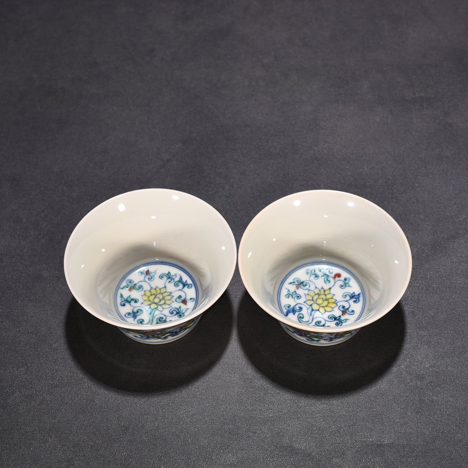 Ming Dynasty Chenghua Horseshoe Cup with entangled branches and dragon