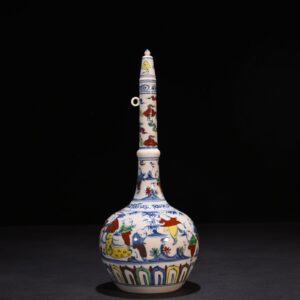 Ming Dynasty Chenghua beauty gallbladder vase with ribbon and figure