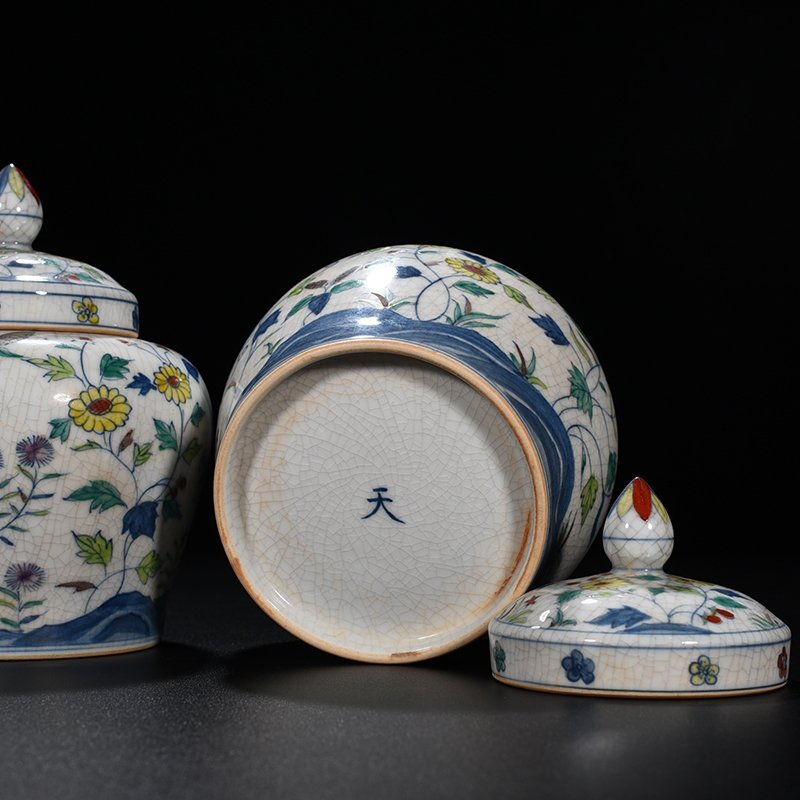 Ming Dynasty Chenghua flower sky-shaped jar lid jar