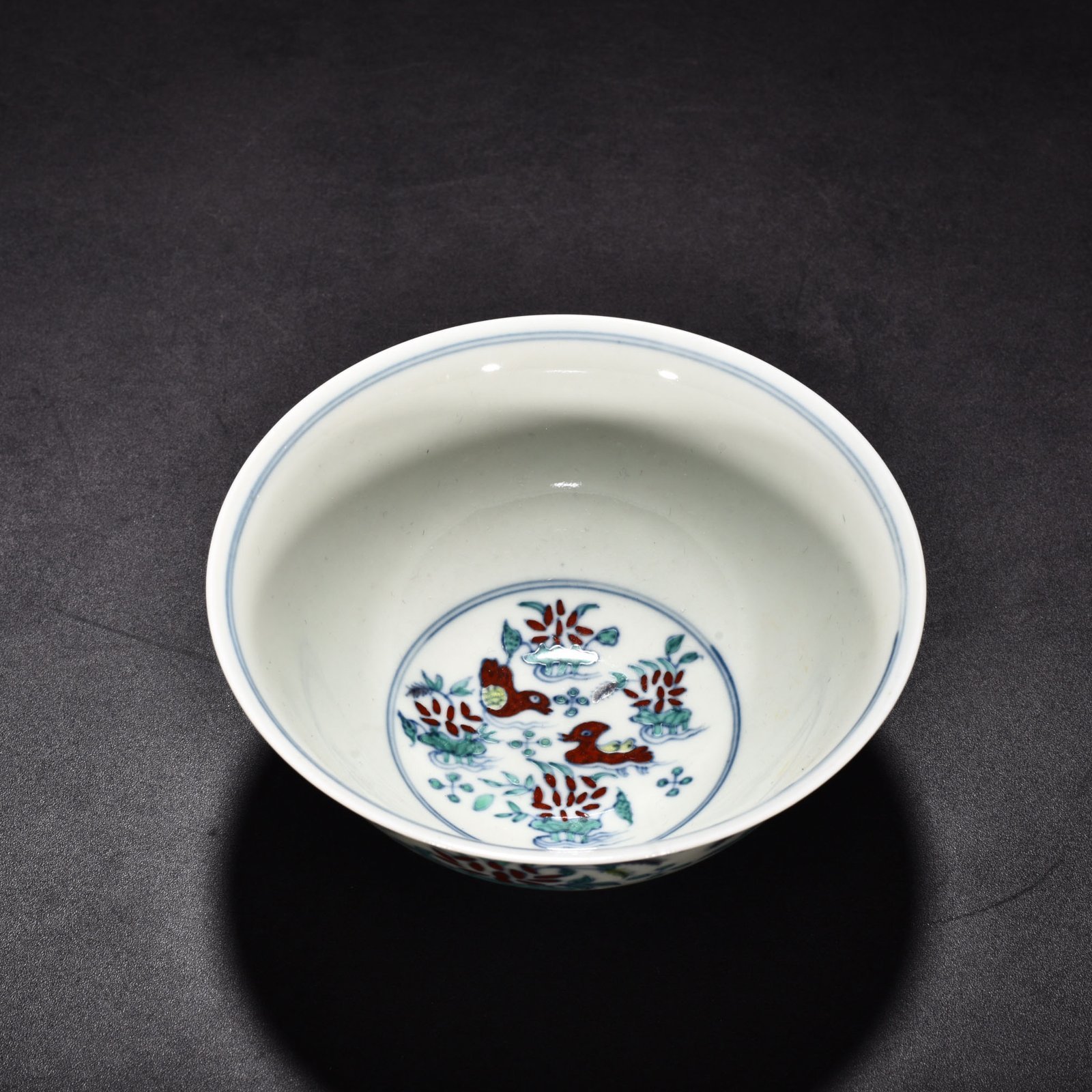 Ming Dynasty Chenghua Lotus Pond Palace-style bowl