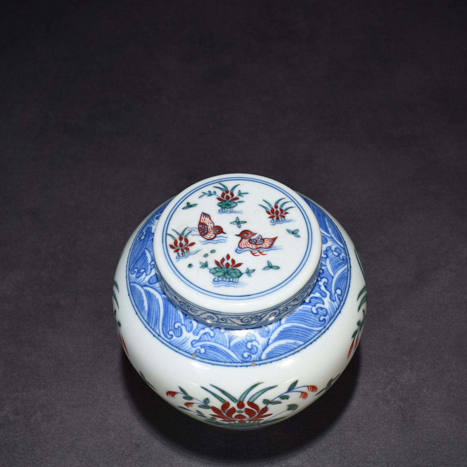 Ming Dynasty Chenghua Dou Colorful Lotus Pond Jar with Mandarin