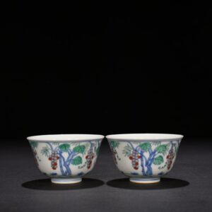 Ming Dynasty Chenghua Grape Cup