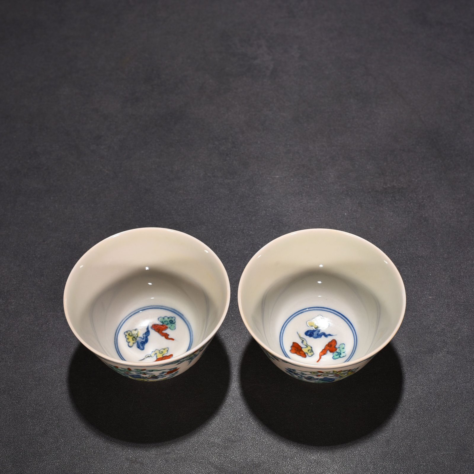 Ming Dynasty Chenghua Dragon Cup