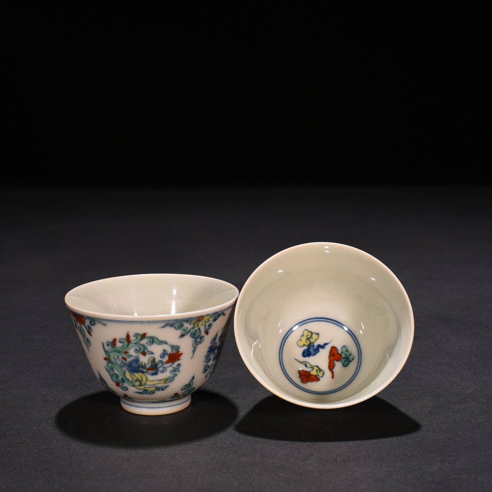 Ming Dynasty Chenghua Dragon Cup