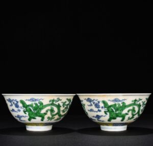Ming Dynasty Chenghua bowl with dragon