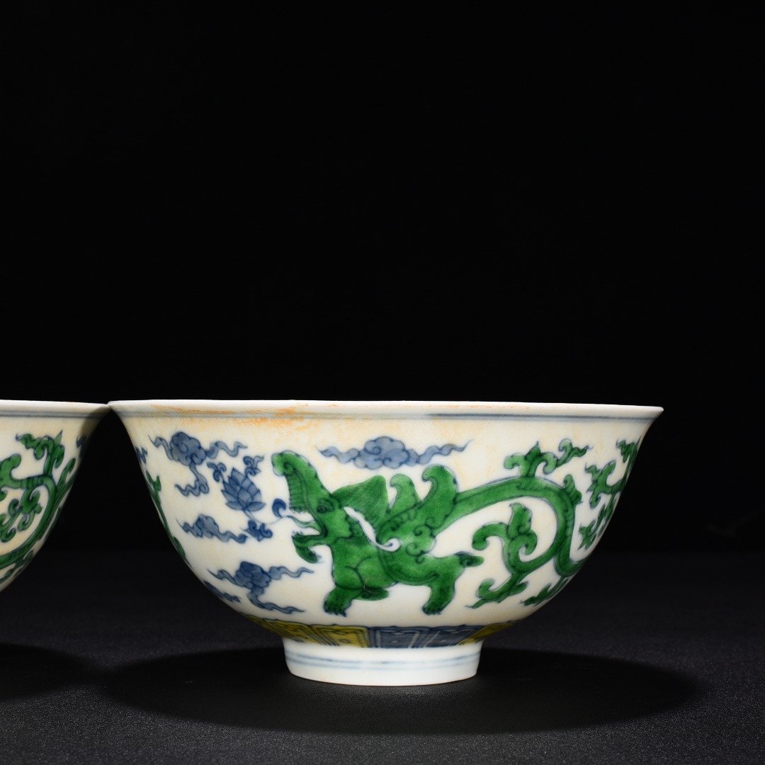 Ming Dynasty Chenghua bowl with dragon