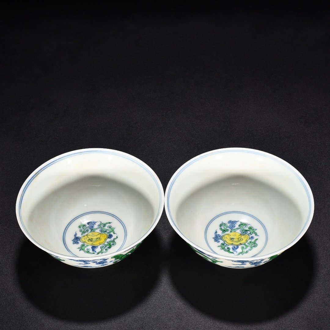 Ming Dynasty Chenghua bowl with dragon