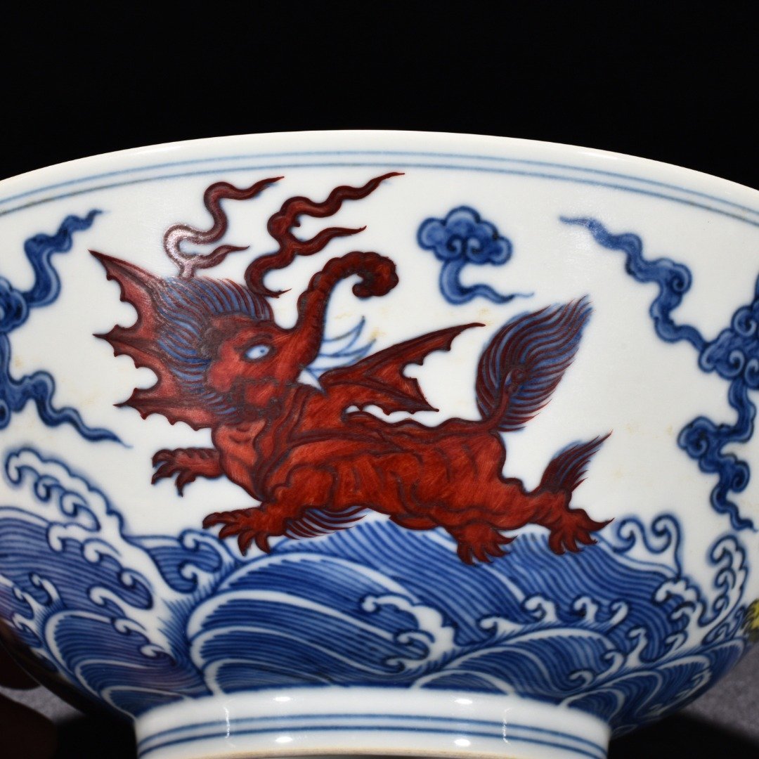 Ming Dynasty Chenghua flying elephant bowl