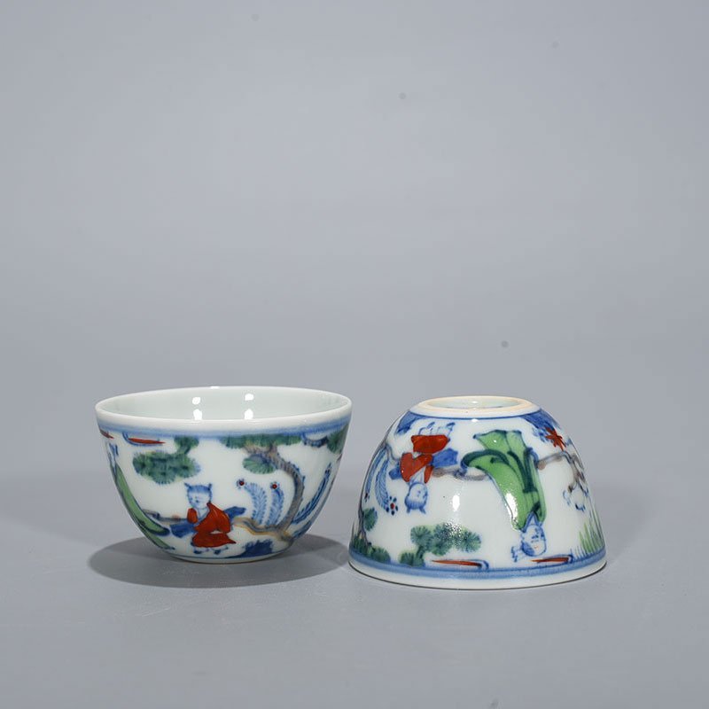 Ming Dynasty Chenghua Gaoshi figure cup