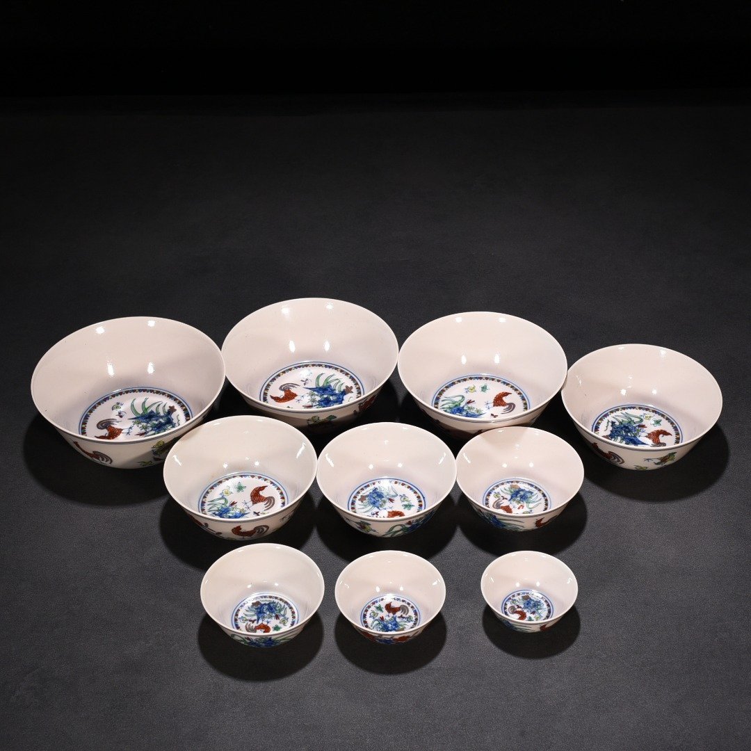 Ming Dynasty Chenghua Chicken Cylinder Cup Wan Guifei Wanzi style bowl set