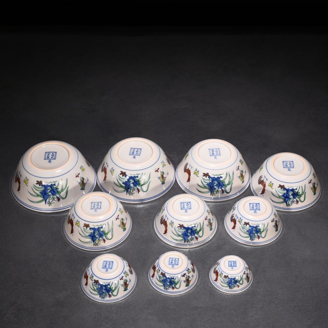 Ming Dynasty Chenghua Chicken Cylinder Cup Wan Guifei Wanzi style bowl set